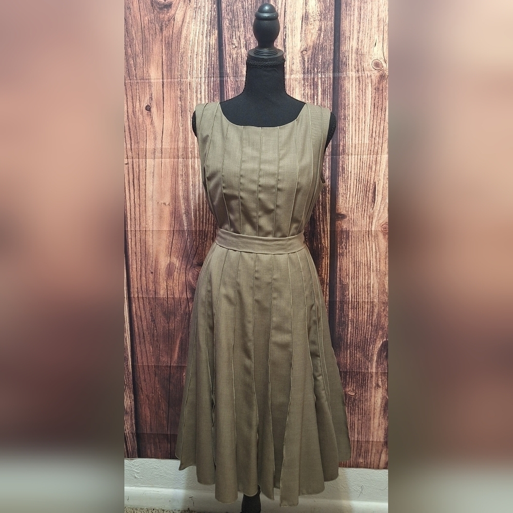 Calvin Klein Pleated Buisness Casual Midi Formal Outerwear Dress! Womens Size 12
